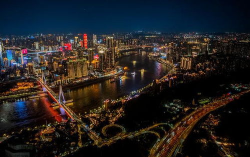 高溫?fù)醪蛔〕鲇螣崆?重慶暑期旅游人氣旺